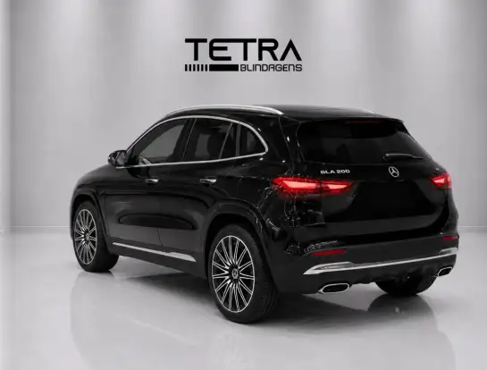 MERCEDES-BENZ-GLA 200-2026