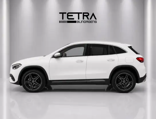 MERCEDES-BENZ-GLA 200-2025