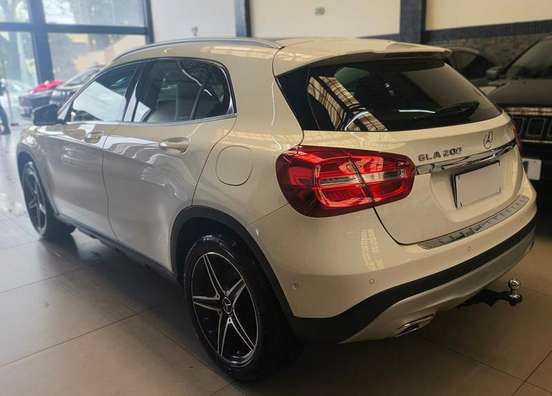 MERCEDES-BENZ-GLA 200-1.6 CGI ENDURO 16V TURBO FLEX 4P AUTOMÁTICO MERCEDES-BENZ-GLA 200-2016