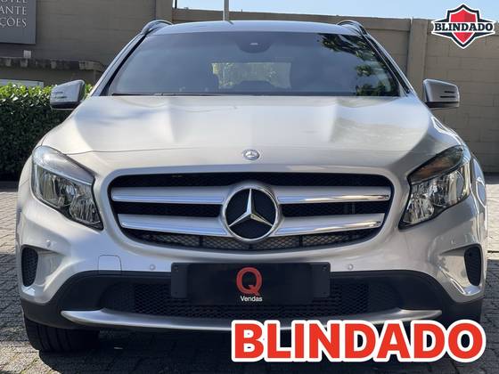 MERCEDES-BENZ GLA 200 1.6 CGI STYLE 16V TURBO FLEX 4P AUTOMÁTICO