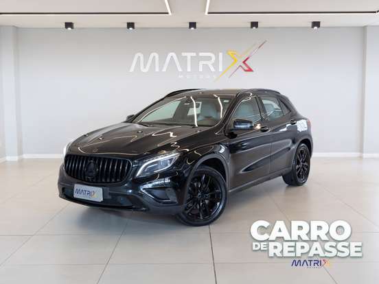 MERCEDES-BENZ-GLA 200-1.6 CGI STYLE 16V TURBO FLEX 4P AUTOMÁTICO MERCEDES-BENZ-GLA 200-2015