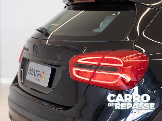 MERCEDES-BENZ-GLA 200-1.6 CGI STYLE 16V TURBO FLEX 4P AUTOMÁTICO MERCEDES-BENZ-GLA 200-2015
