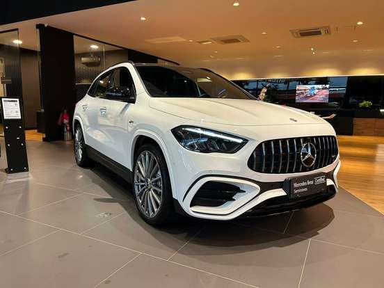 MERCEDES-BENZ-GLA 35 AMG-2024