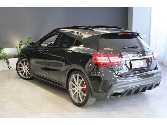 MERCEDES-BENZ-GLA 45 AMG-2018