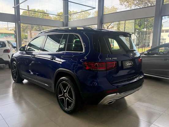 MERCEDES-BENZ-GLB 200-2020