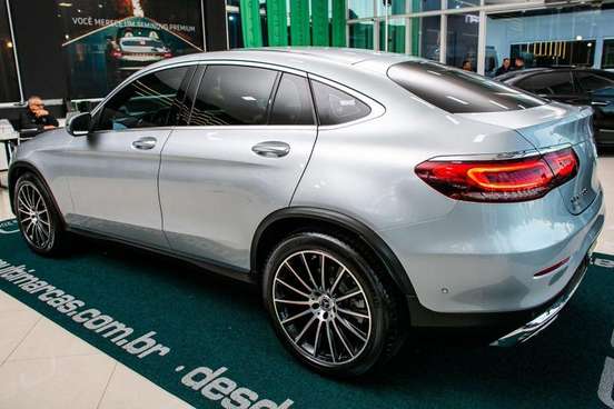 MERCEDES-BENZ-GLC 300-2021