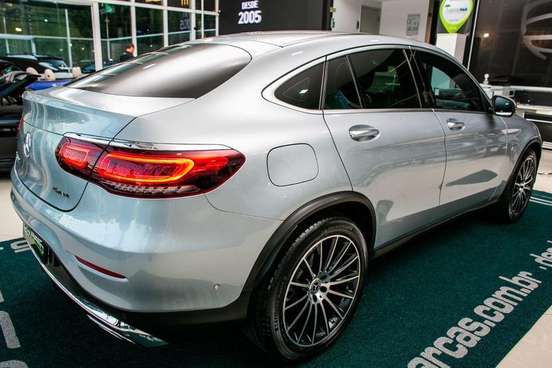 MERCEDES-BENZ-GLC 300-2021
