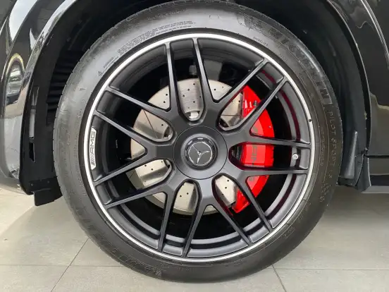 MERCEDES-BENZ-GLE 63 AMG-4.0 V8 BITURBO GASOLINA COUPÉ S 4MATIC 9G-TRONIC MERCEDES-BENZ-GLE 63 AMG-2023
