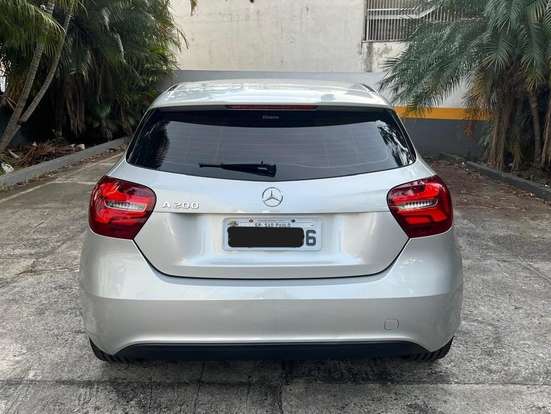 MERCEDES-BENZ-A 200-2017
