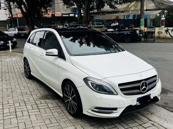 MERCEDES-BENZ-B 200-1.6 SPORT TURBO GASOLINA 4P AUTOMÁTICO MERCEDES-BENZ-B 200-2013