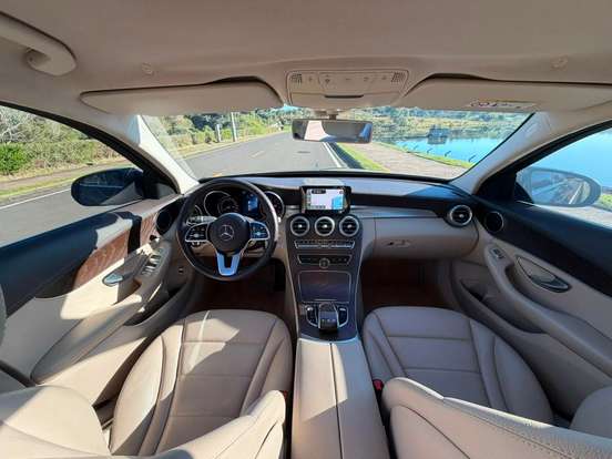 MERCEDES-BENZ-C 180-2019