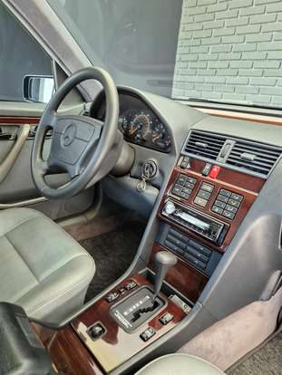 MERCEDES-BENZ-C 280-1994