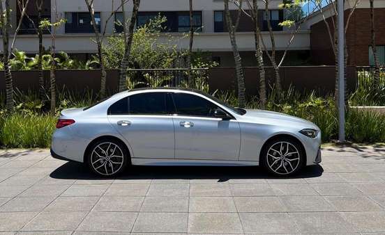 MERCEDES-BENZ-C 300-2024