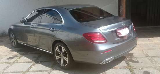 MERCEDES-BENZ-E 250-2017