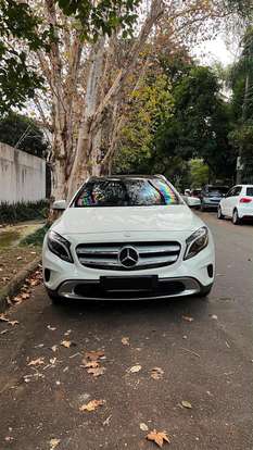 MERCEDES-BENZ-GLA 200-2014