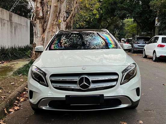 MERCEDES-BENZ-GLA 200-1.6 CGI VISION 16V TURBO GASOLINA 4P AUTOMÁTICO MERCEDES-BENZ-GLA 200-2014