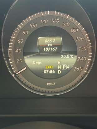 MERCEDES-BENZ-GLK 220-2015