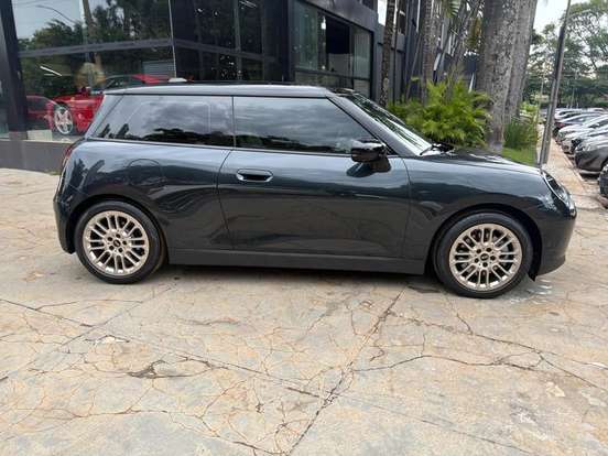 MINI-COOPER-2024