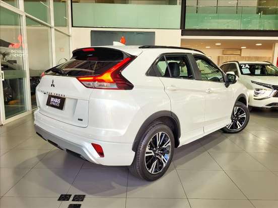 MITSUBISHI-ECLIPSE CROSS-2024