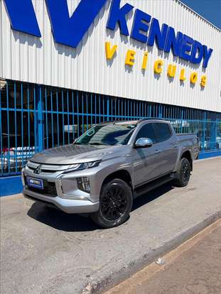 MITSUBISHI-L200 TRITON-2024
