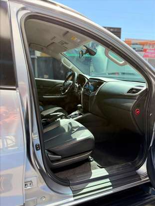 MITSUBISHI-L200 TRITON-2024