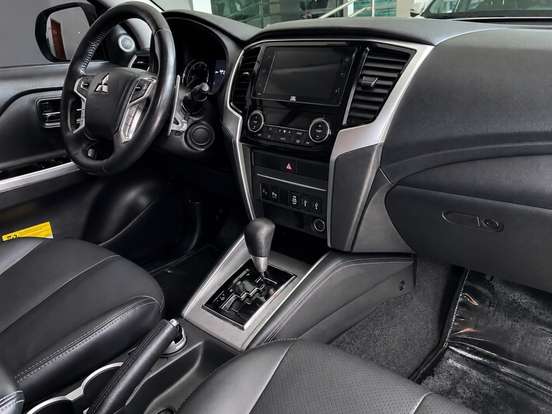 MITSUBISHI-L200 TRITON-2023