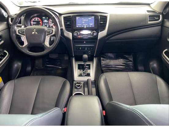 MITSUBISHI-L200 TRITON-2023