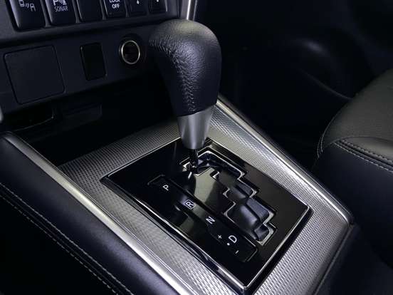 MITSUBISHI-L200 TRITON-2023