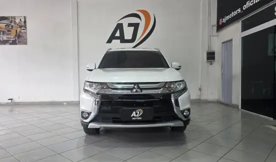 MITSUBISHI-OUTLANDER-2017