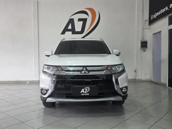MITSUBISHI-OUTLANDER-2.0 COMFORT 16V GASOLINA 4P AUTOMÁTICO MITSUBISHI-OUTLANDER-2017