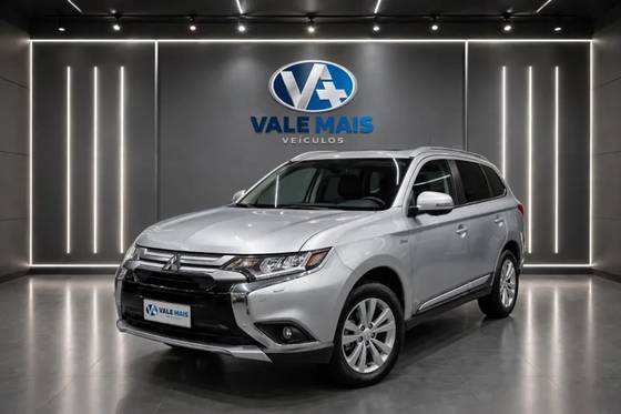 MITSUBISHI OUTLANDER 2.0 16V GASOLINA 4P AUTOMÁTICO
