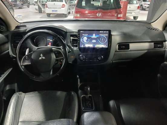 MITSUBISHI-OUTLANDER-2.0 16V GASOLINA 4P AUTOMÁTICO MITSUBISHI-OUTLANDER-2013