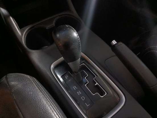 MITSUBISHI-OUTLANDER-2.0 16V GASOLINA 4P AUTOMÁTICO MITSUBISHI-OUTLANDER-2013