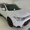 MITSUBISHI OUTLANDER 3.0 GT 4X4 V6 24V GASOLINA 4P AUTOMÁTICO MITSUBISHI OUTLANDER 3.0 GT 4X4 V6 24V GASOLINA 4P AUTOMÁTICO