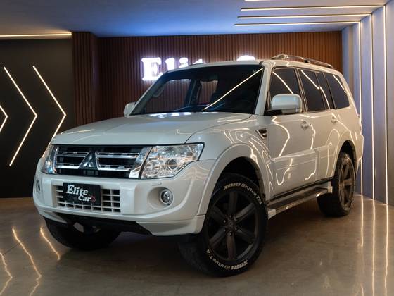 MITSUBISHI PAJERO FULL 3.2 HPE 4X4 16V TURBO INTERCOOLER DIESEL 4P AUTOMÁTICO