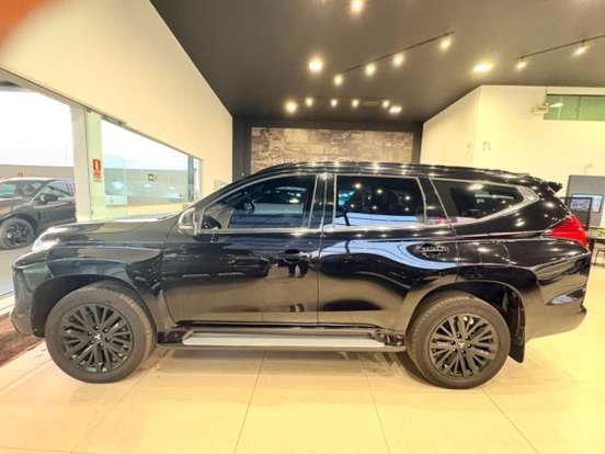 MITSUBISHI-PAJERO SPORT-2024