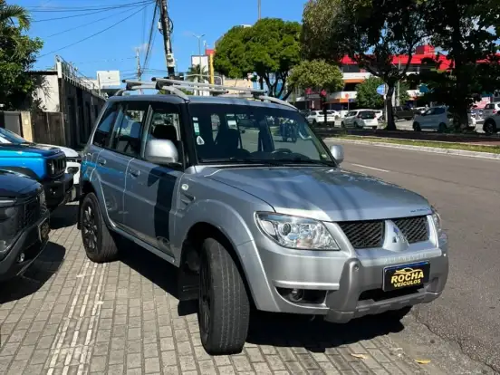 MITSUBISHI-PAJERO TR4-2.0 O NEILL 4X4 16V 140CV FLEX 4P AUTOMÁTICO MITSUBISHI-PAJERO TR4-2014
