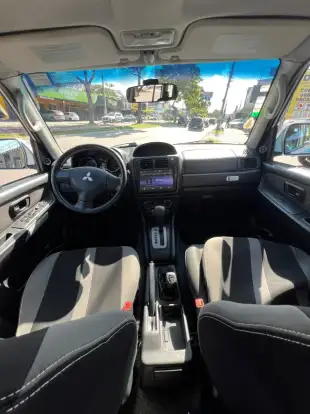 MITSUBISHI-PAJERO TR4-2014