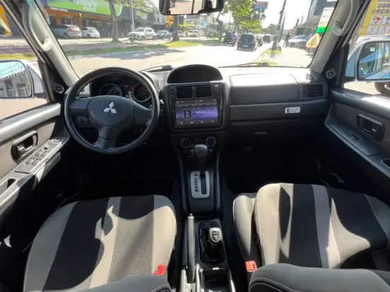 MITSUBISHI-PAJERO TR4-2.0 O NEILL 4X4 16V 140CV FLEX 4P AUTOMÁTICO MITSUBISHI-PAJERO TR4-2014