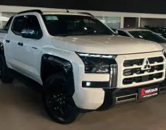 MITSUBISHI TRITON 2.4 BITURBO DIESEL CD KATANA 4X4 AUTOMÁTICO MITSUBISHI TRITON 2.4 BITURBO DIESEL CD KATANA 4X4 AUTOMÁTICO