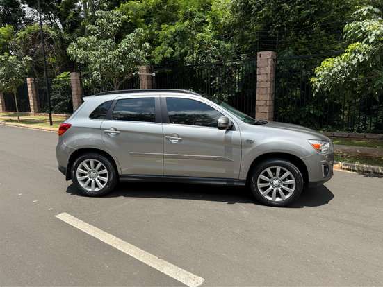 MITSUBISHI-ASX-2014