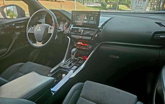 MITSUBISHI-ECLIPSE CROSS-2025