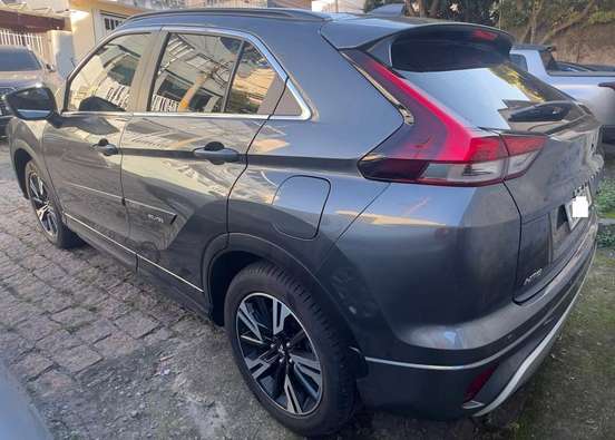 MITSUBISHI-ECLIPSE CROSS-2024