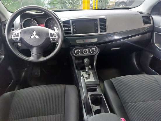 MITSUBISHI-LANCER-2015