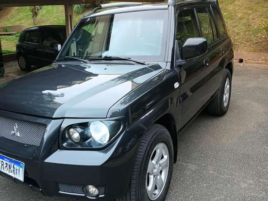 MITSUBISHI-PAJERO-2007