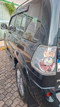 MITSUBISHI-PAJERO TR4-2.0 4X4 16V 140CV FLEX 4P AUTOMÁTICO MITSUBISHI-PAJERO TR4-2012