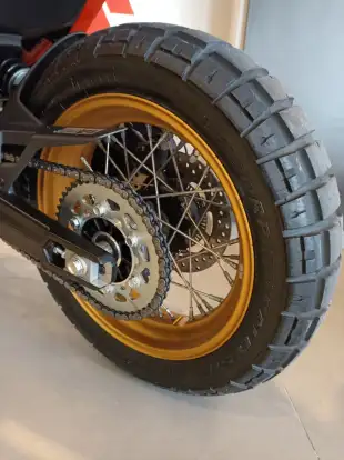 MOTO MORINI-X-CAPE GOLD EDITION-2025