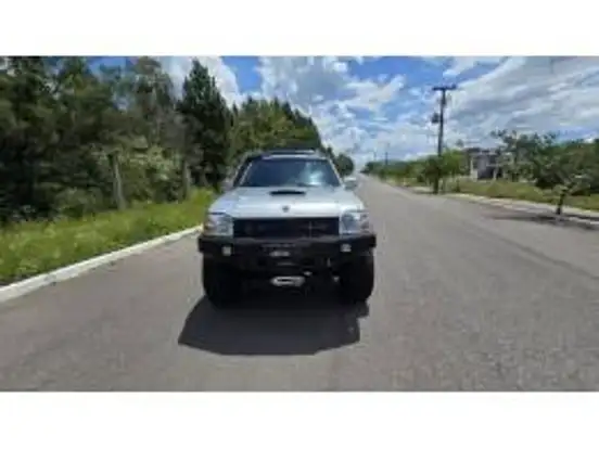 NISSAN-FRONTIER-2.8 SE STRIKE 4X4 CD TURBO ELETRONIC DIESEL 4P MANUAL NISSAN-FRONTIER-2004