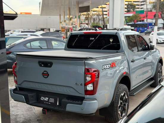 NISSAN-FRONTIER-2022
