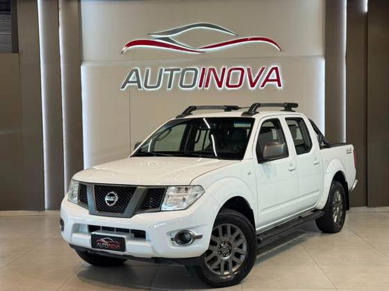 NISSAN FRONTIER 2.5 SL 4X4 CD TURBO ELETRONIC DIESEL 4P AUTOMÁTICO